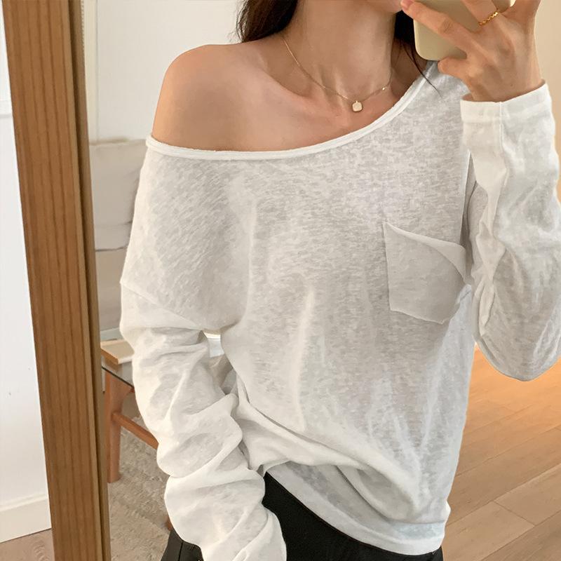 U-neck White Lazy Loose Long-sleeved Top for Women In Autumn New Sexy Slightly See-through Blouse with Bottoming Shirt