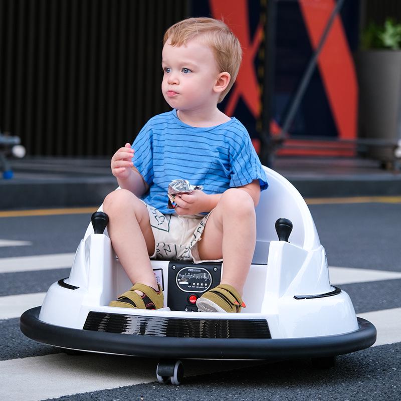 Remote-Controlled Kids  Electric Bumper Car Stroller белый