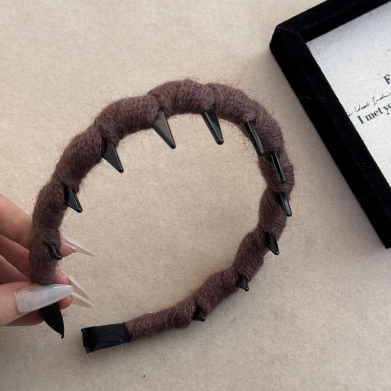 Woolen Big Wavy Hair Band, Stylish and Anti-slip with Teeth, Face Washing Headband Hair Accessory with A High Crown Shape