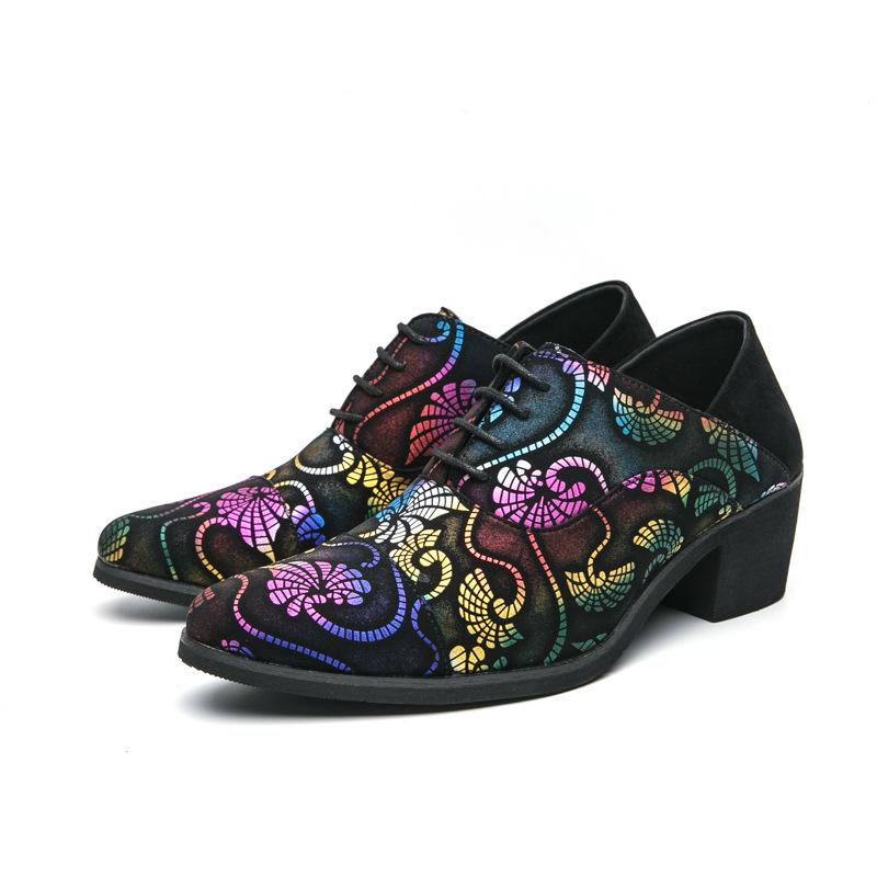 Herrenschuhe 2025 neue Mode Britische Herren Lederschuhe Koreanische Version Trend Friseur Lässige Kleine Lederschuhe Große Größe