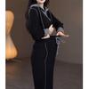 Chic Slimming Women's Hooded Sports Suit - Flaw-Concealing Two-Piece Set for Spring/Autumn