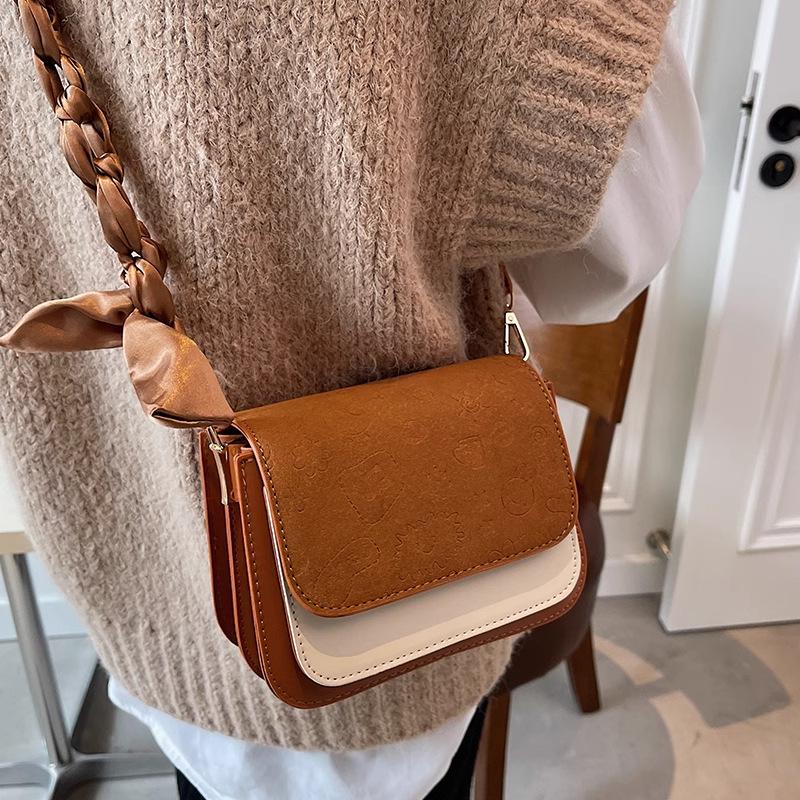 Customer order this year's popular matte bag women's bag 2025 new spring and summer popular shoulder small square bag women's messenger bag