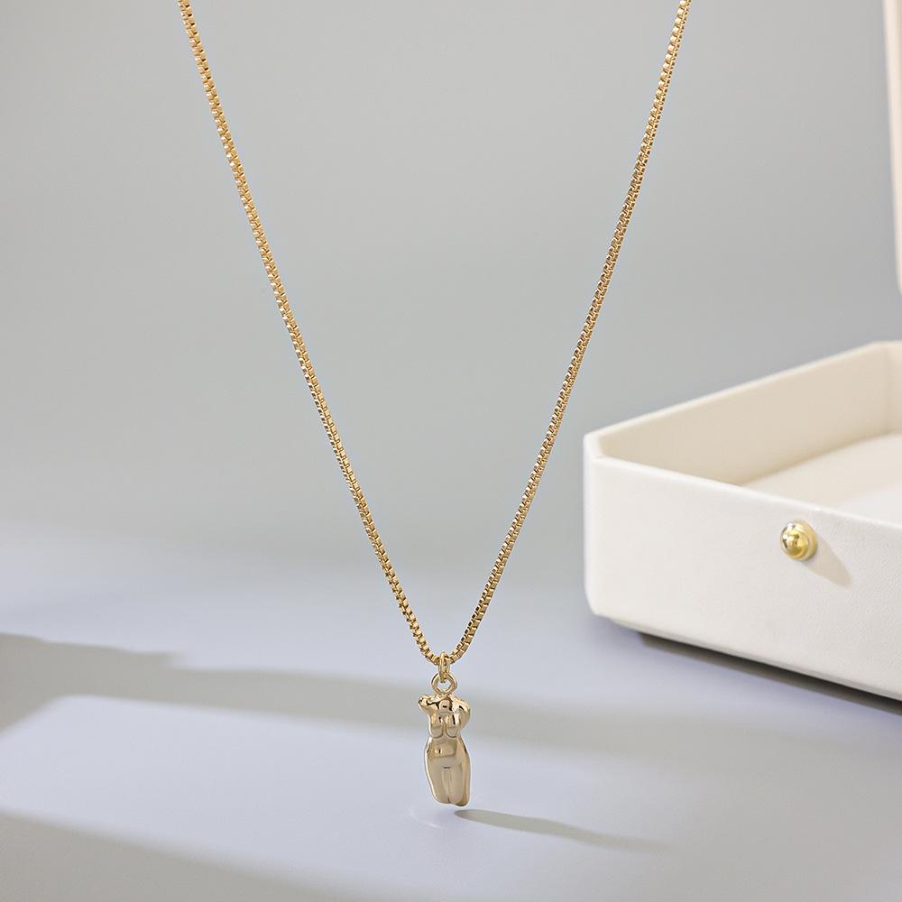 Retro European and American Abstract Pendant Necklace