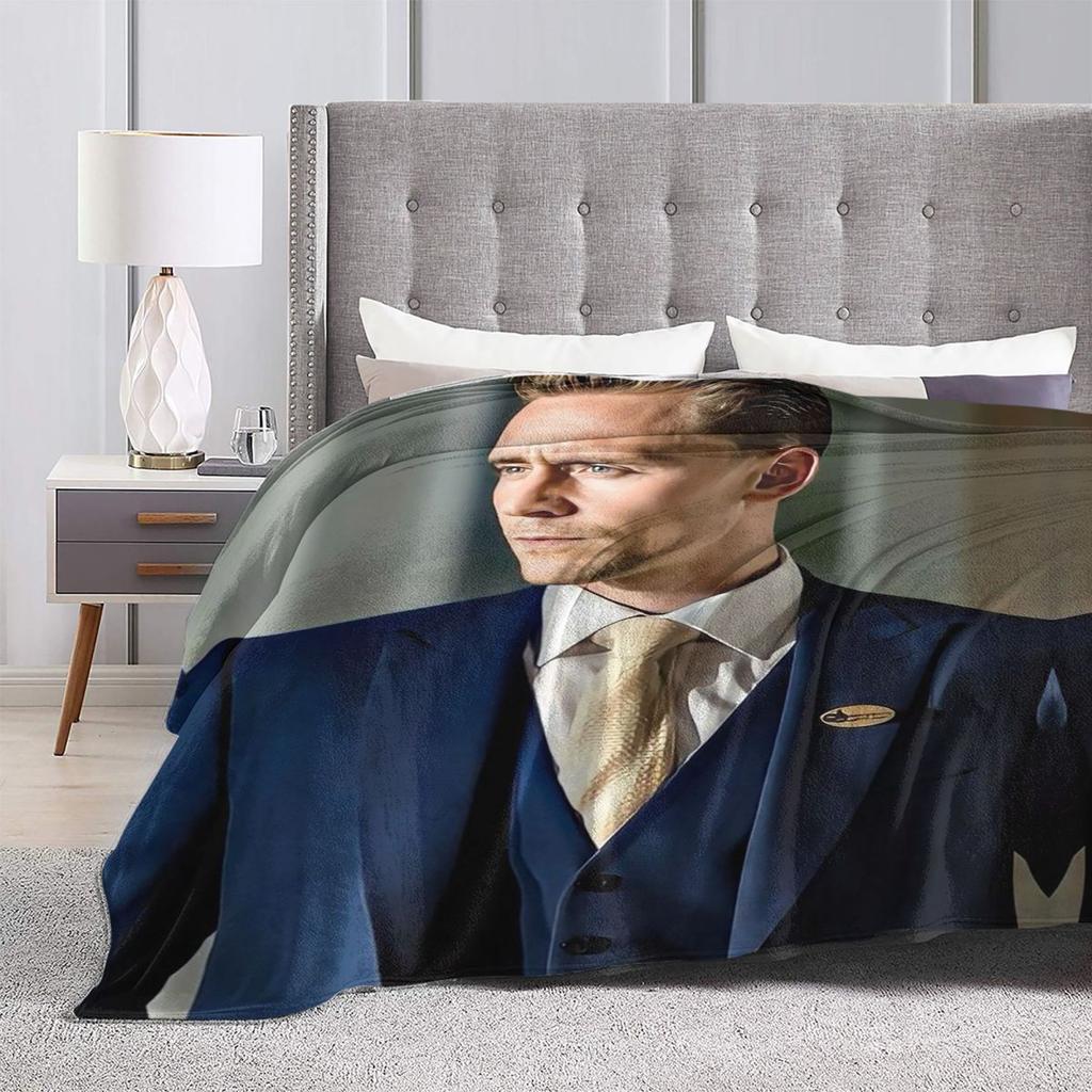 Tom Hiddleston Blanket Soft Warm Flannel Throw Blanket Bedding for Bed Living room Picnic Travel Home Couch