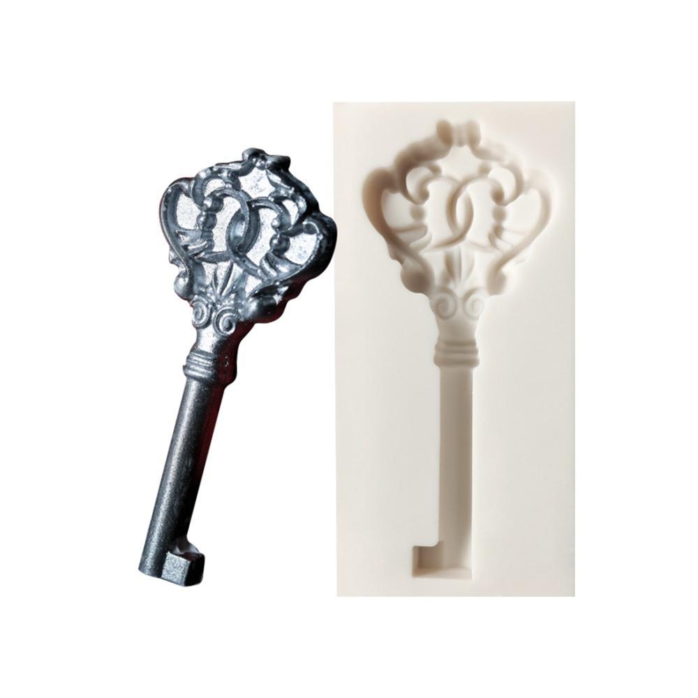 

Love Shape Mousse Mold 8 Cavities Heart Lock Mold Valentine S Day Cake Mould Reusable Heart Silicone Mould For Gift-Making Home Letter