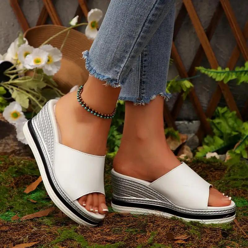 Fashion Classic Pu Strap Slip On Slippers Women 2025 Summer Brand Designer Chunky Platform Wedge Heels Slides Sexy Bohemia Beach Sandals