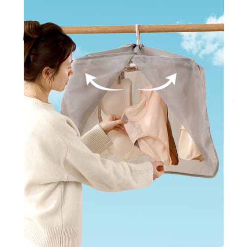 This compact laundry cover, rain cover, and underwear drying rack cover measures 54x38cm and is suitable for outdoor use. It can also be used as a cov