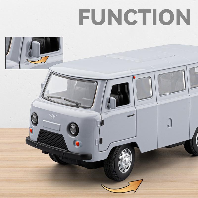1/18 Russian UAZ TRAVELER BUS Toy Model Off Road Vehicles Alloy Diecast RV Car Models Doors Opened Sound Light Pull Back for Kid