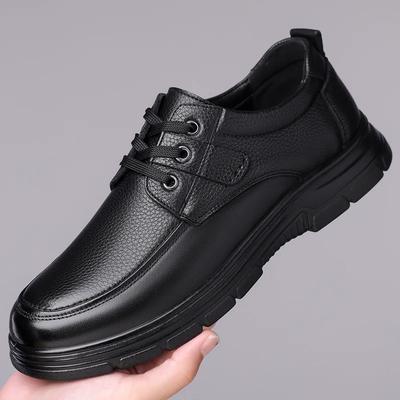 Modische lässige Cowl-Leder-Business-Schuhe für Herren Frühling Herbst Neue Designer-Dad-Schuhe Mann Einfarbige Loafer Mann