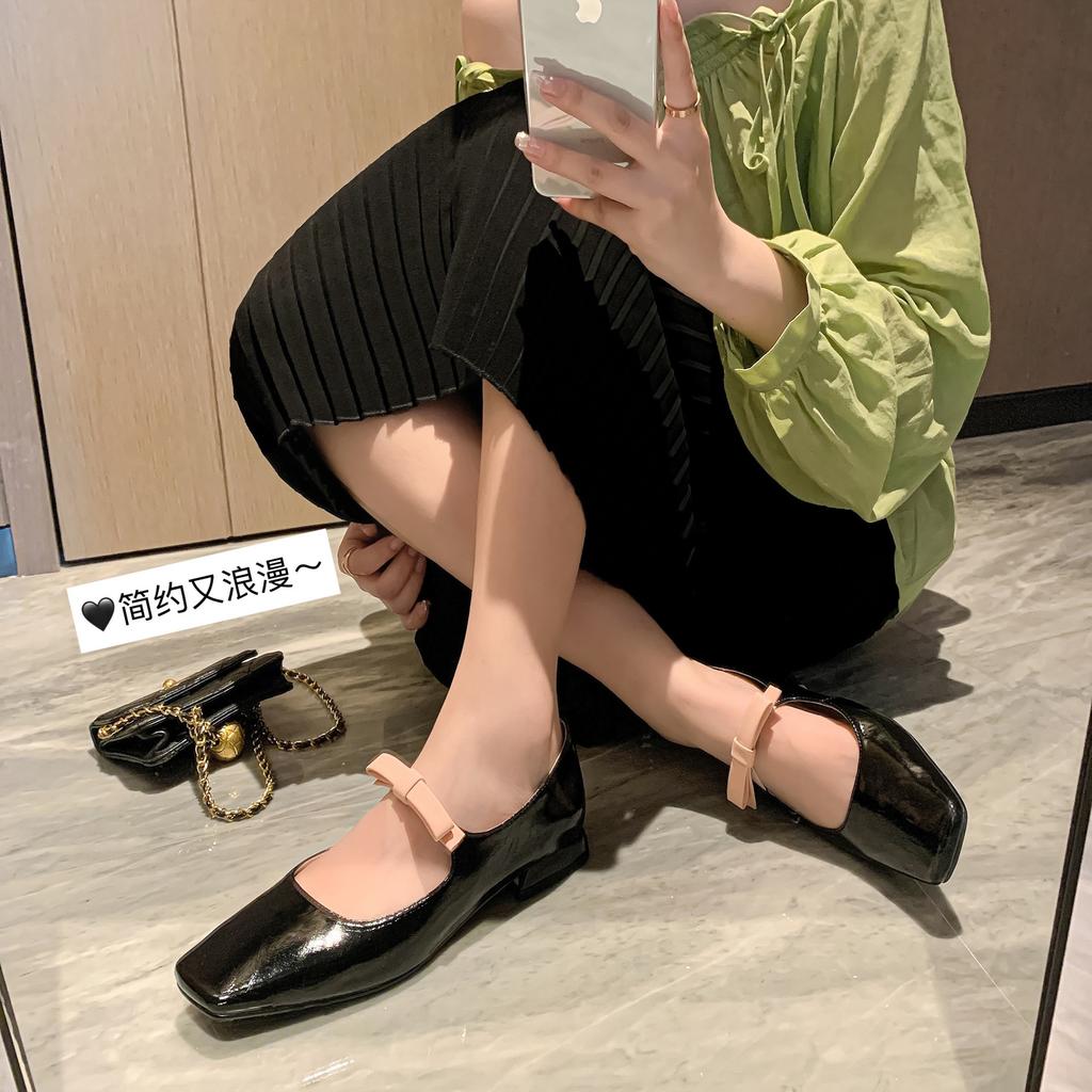 Salt can be sweet~ Flat silver Mary Jane shoes square head single shoes women's 2025 Xiaoxiangfeng spring light mouth women's shoes