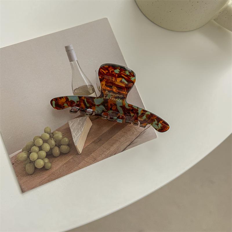 

Элегантная крупная ретро-заколка для волос из ацетата: Изысканная корейская заколка-акула для женщин 13cm