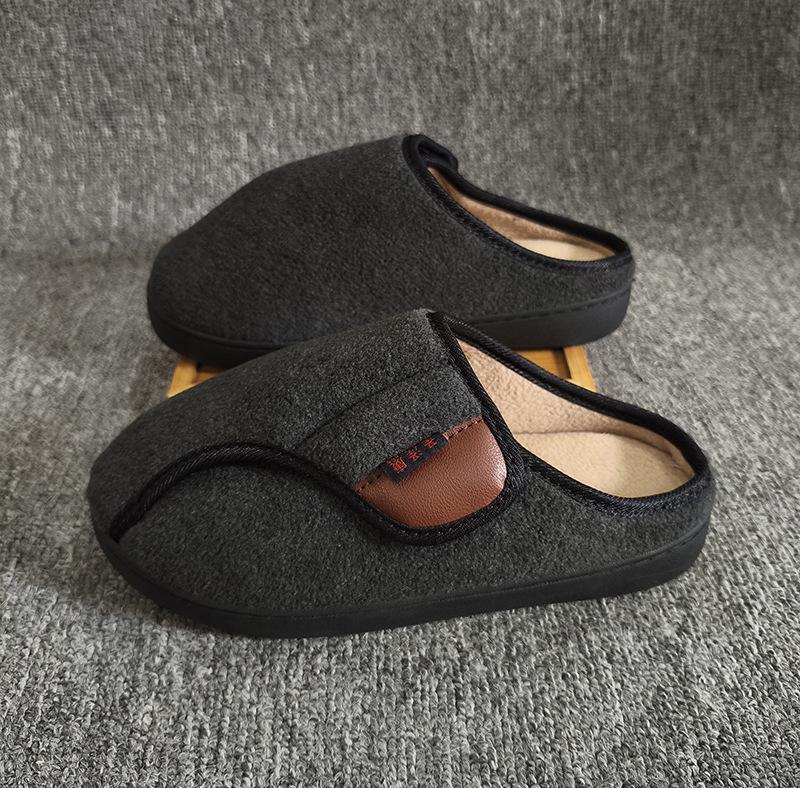 

Регульовані 후리스-підкладкою післяопераційні капці для ніг з набряками та широкими стопами M 41-42