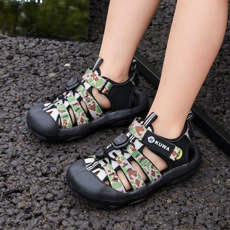 Boys sandals 2025 summer new children's outdoor printing hollow bag head sports sandals girls casual shoes