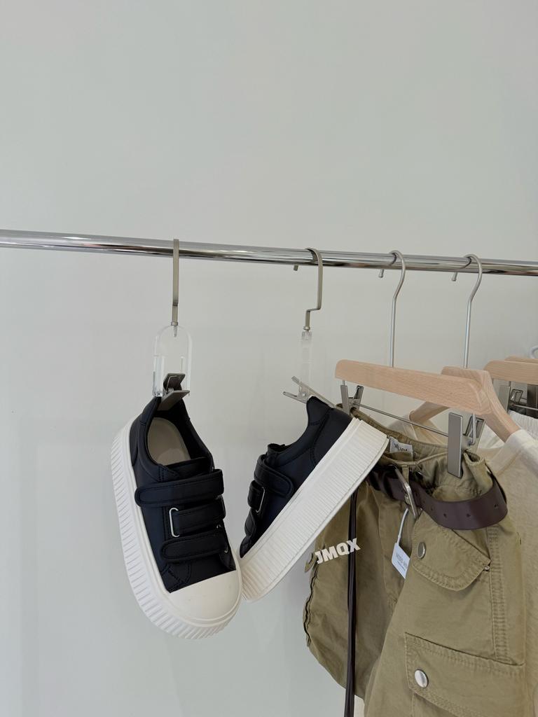 European Leather Little White Shoes Women's 2025 Autumn New Thick-soled Velcro Cowhide Biscuit Shoes Sports and Leisure Board Shoes