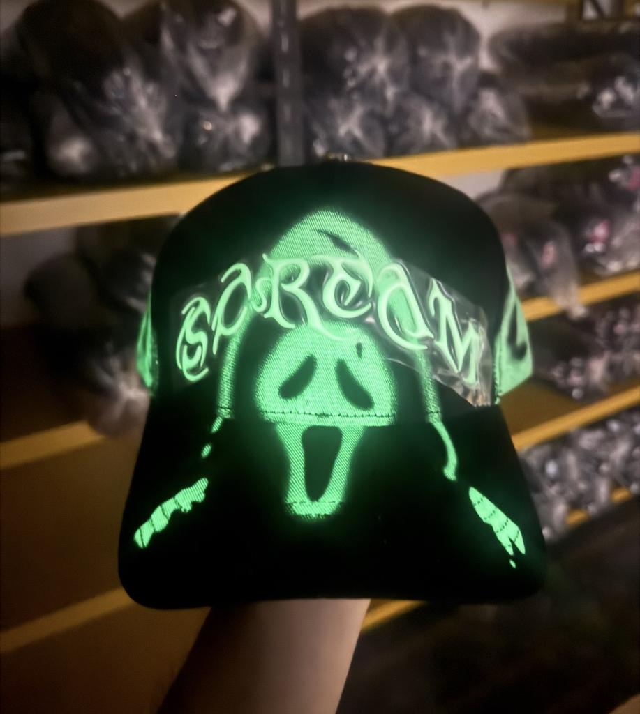 Wholesale Yo No Pesco Star Satin Lined Terry Dobby Embroidered Bling Sports Cap 5 Panel Rhinestone Brim Baseball Caps Barbas