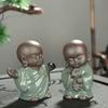 F Kreatywny Butik Uśmiechnięty Budda Zwierzak Herbaciany Ceramiczne Ozdoby Szalonego Mnicha Figurki Kung Fu i Mini Umeblowanie Domu Dekoracja Biura