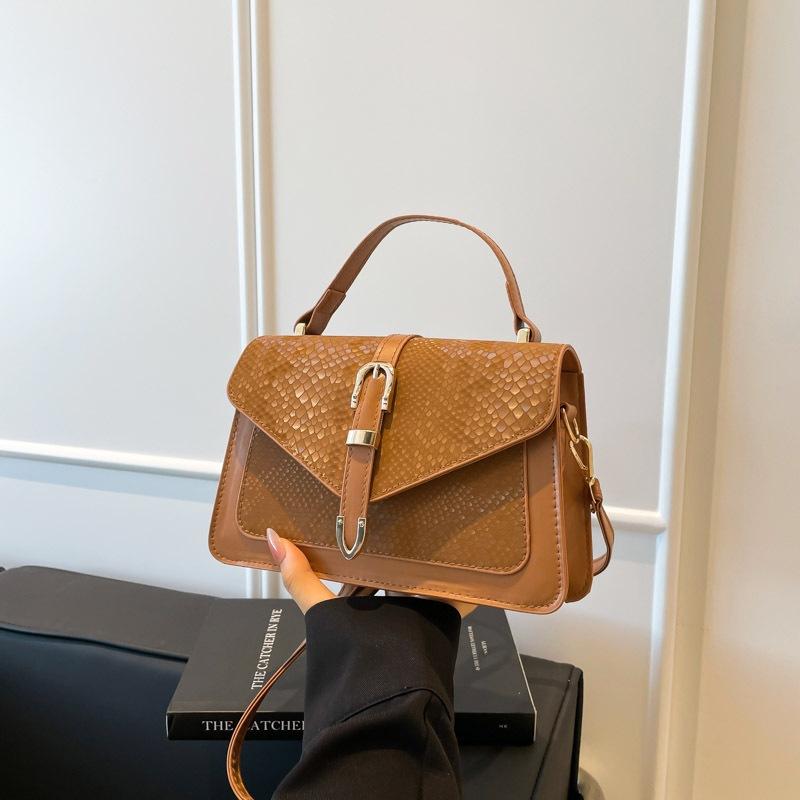Un Bolso Cruzado de Hombro Único, Casual y de Moda, Un Bolso Cuadrado Pequeño Simple y Único