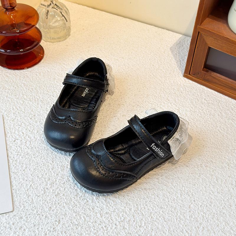 

Маленькие кожаные туфли для девочек 2025 осень новые туфли принцессы с кружевной отделкой для маленькой девочки, детские туфли-лодочки на липучке с неглубоким вырезом 33 чёрный