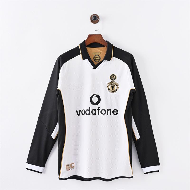 Manchester United Retro-Trikots Sporttrikots gibt es in verschiedenen Stilen, und das WM-Fußballtrikot ist ein Haarhersteller.