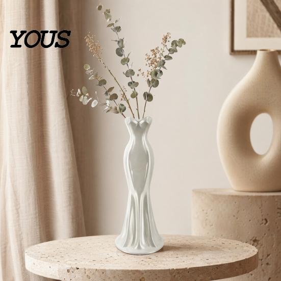Smooth Line Vase Elegant Dress Shaped Vase, 3D Printed Minimalist Flower Holder, Modern Decorative Romantic Home Decor Bud for Living Room, Entrance,