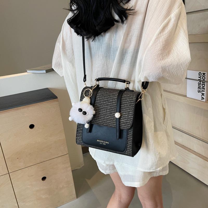 Backpack Women's Fashion Versatile Niche Design Student Bag Leisure Class Lightweight Travel Small Backpack