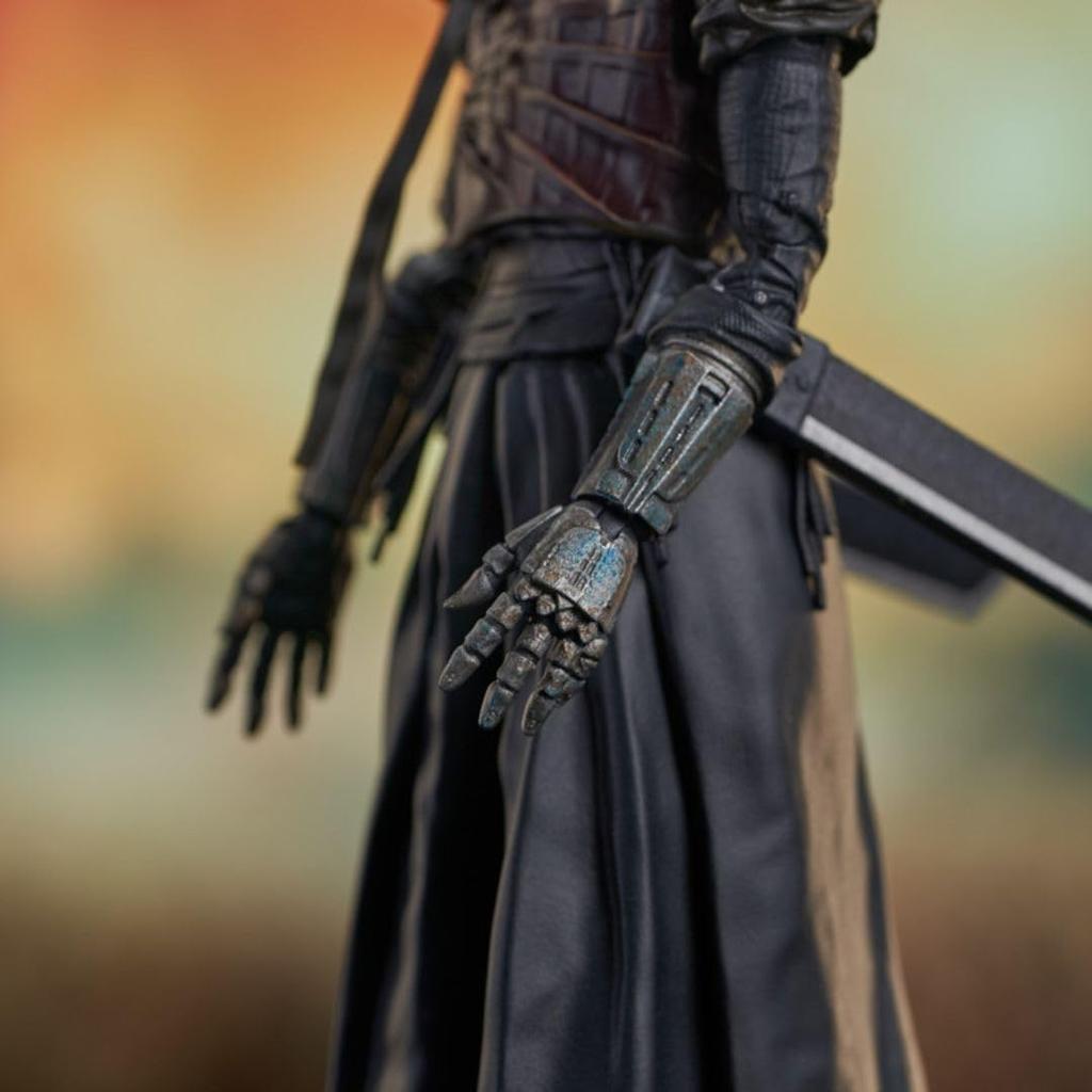 Diamond Select Toys Rebel Moon Nemesis Series 1 Deluxe Action Figure
