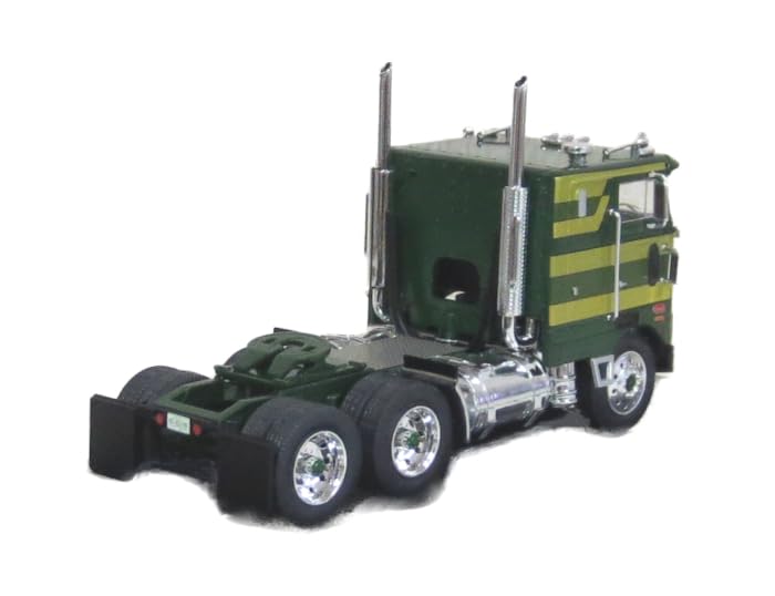 Ixomodel B Peterbilt 352 Pacemaker 79 Green 1/43 Scale Model TR184