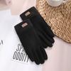 Winter Outdoor Thermal Gloves Female Touch Screen Plus Velvet Padded Cycling Non Slip Cycling Gloves Velvet.