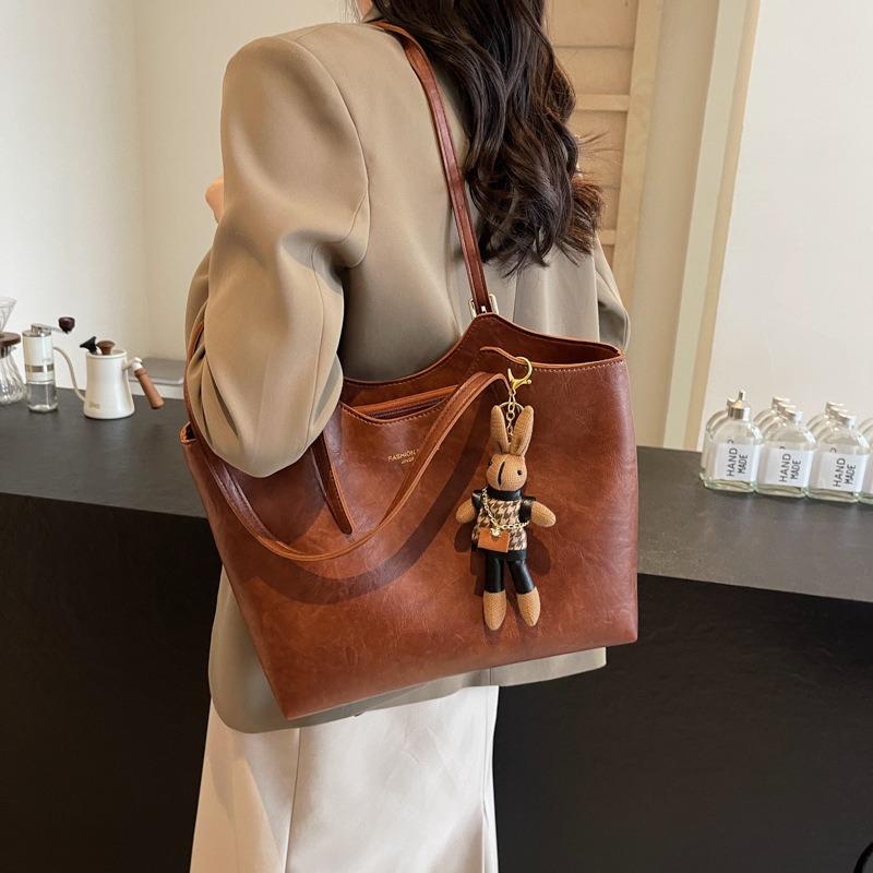 Large Capacity Retro Underarm Bag Women's New Trendy Fashion Shoulder Large Bag Casual Class Commuter Tote Bag