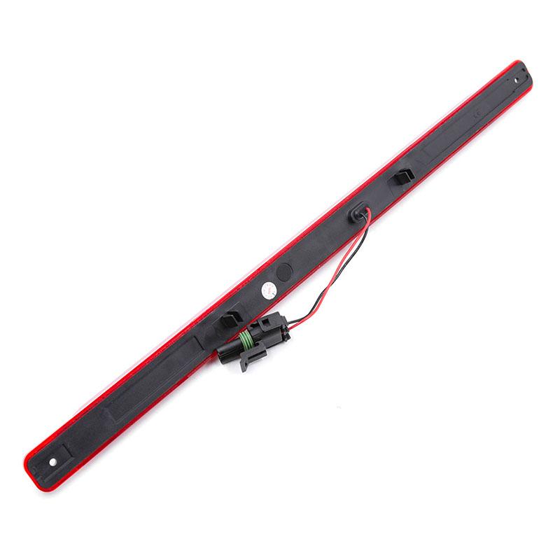 For Chevrolet Silverado 2500HD 3500HD For GMC Sierra 2500HD 3500HD Red Lens Rear Red Led Tailgate Brake Light OEM: 15248604