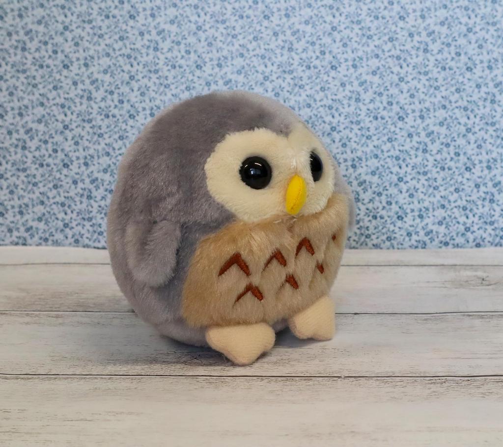 Takeoff Lucky Owl Plush Toy, Small, Gray