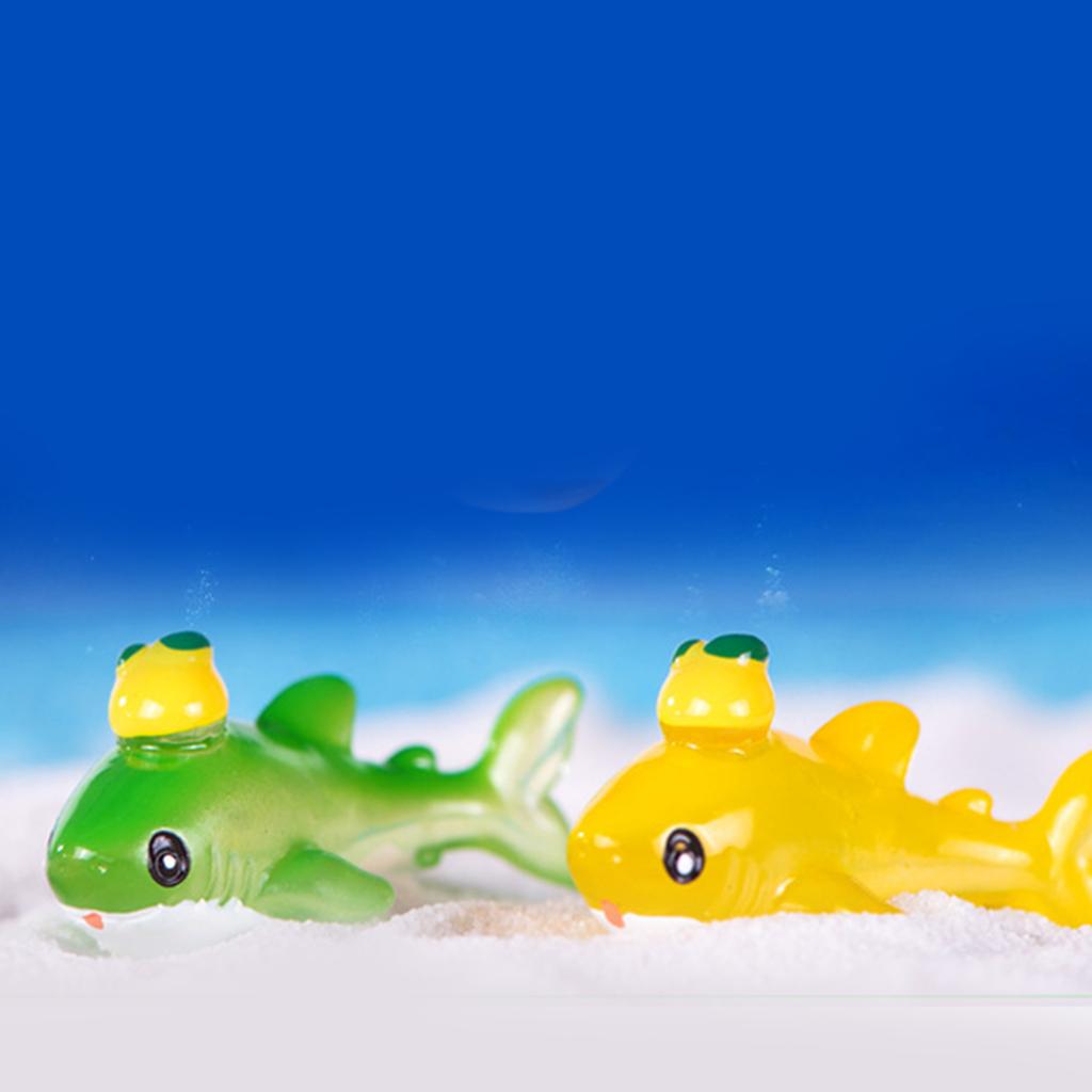 Pack of 10 Ocean Themed Resins Animal Figures for Aquariums Decorations and Children Room Decoration Miniature Whale Sea Hares