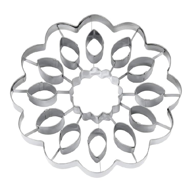 

Stainless Steel Sun Flower Shape Mold Pie Crust Cutter Decorative Baking Tool for Kids Birthday Kitchen Accessories 1