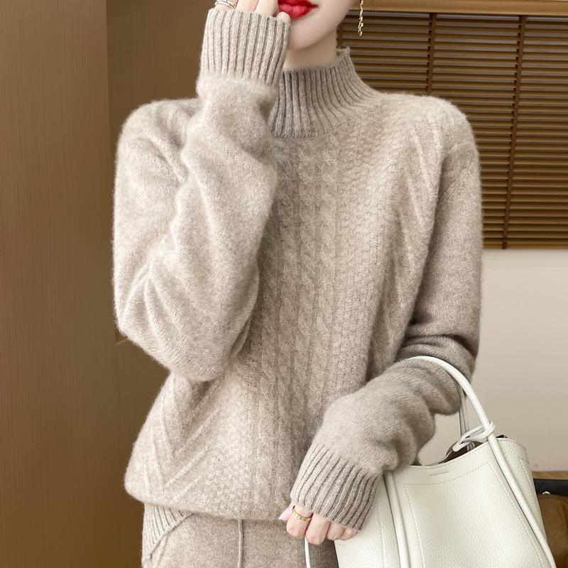 2024 Women's Thick Wool Cable Knit Half-High Neck Pullover Sweater for Autumn and Winter.