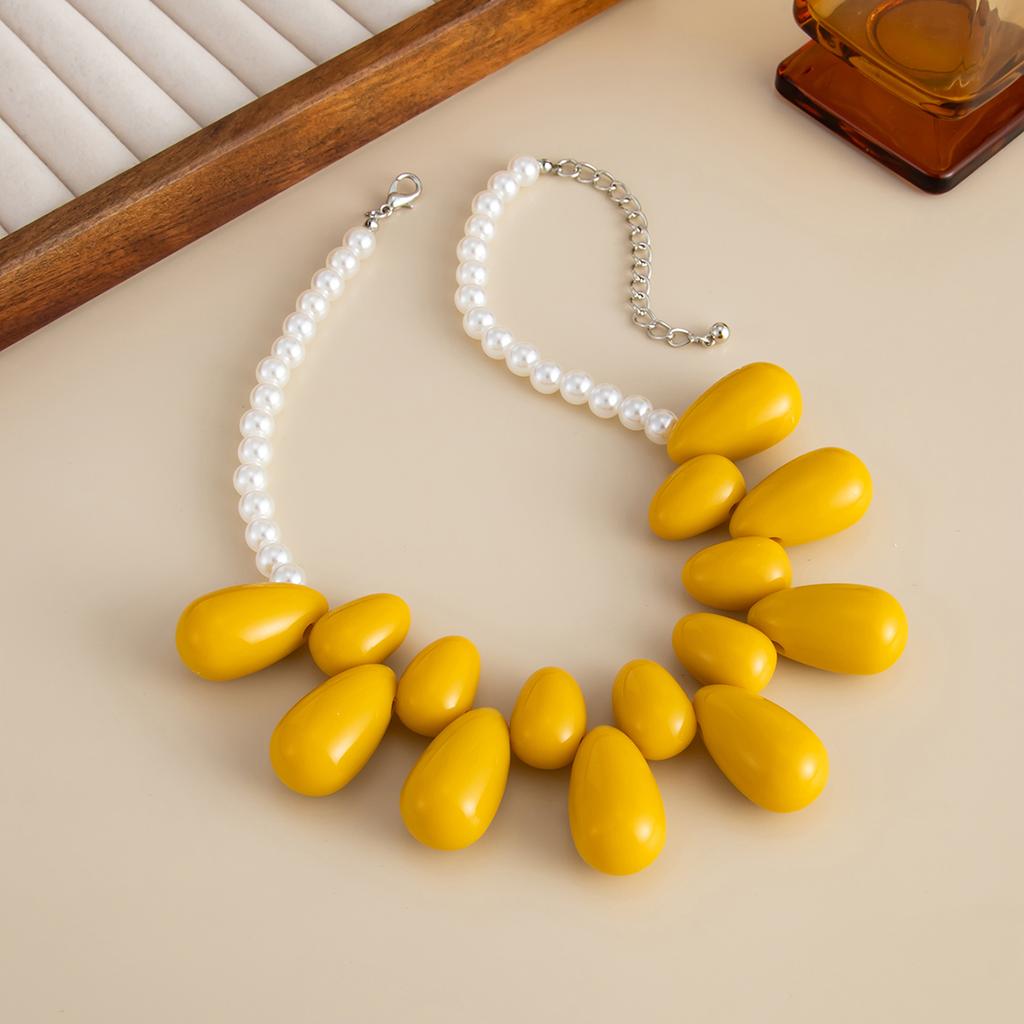 SHIXIN Exaggerated Acrylic Water Drop Pendant Necklace for Women Bohemian Imitation Pearl Choker Necklace Party Vacation Jewelry