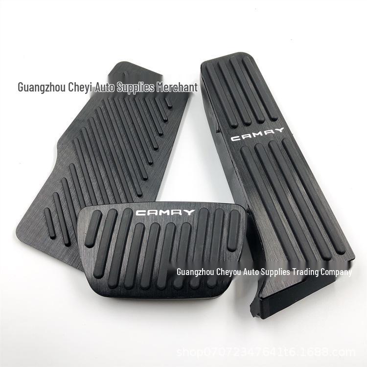 Non-Slip Accelerator & Brake Pedal Covers for 18-19 Toyota Camry Interior Modification