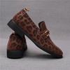Fashion Fashion New Men's Leopard Pattern Suede Leather Flats Shoes Male Designer Metal Buckle Loafter Homecoming Wedding Dress Footwear