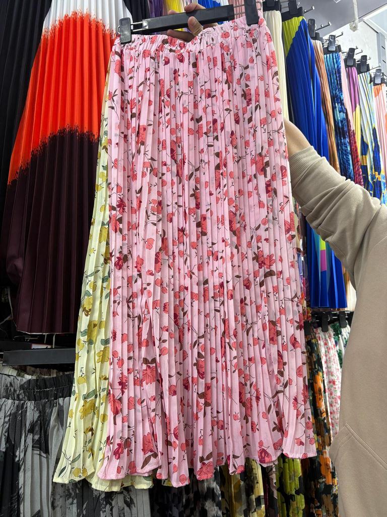 European & American Pleated Print Midi Skirt, Soft Chiffon Fabric, High Waist, Versatile Style