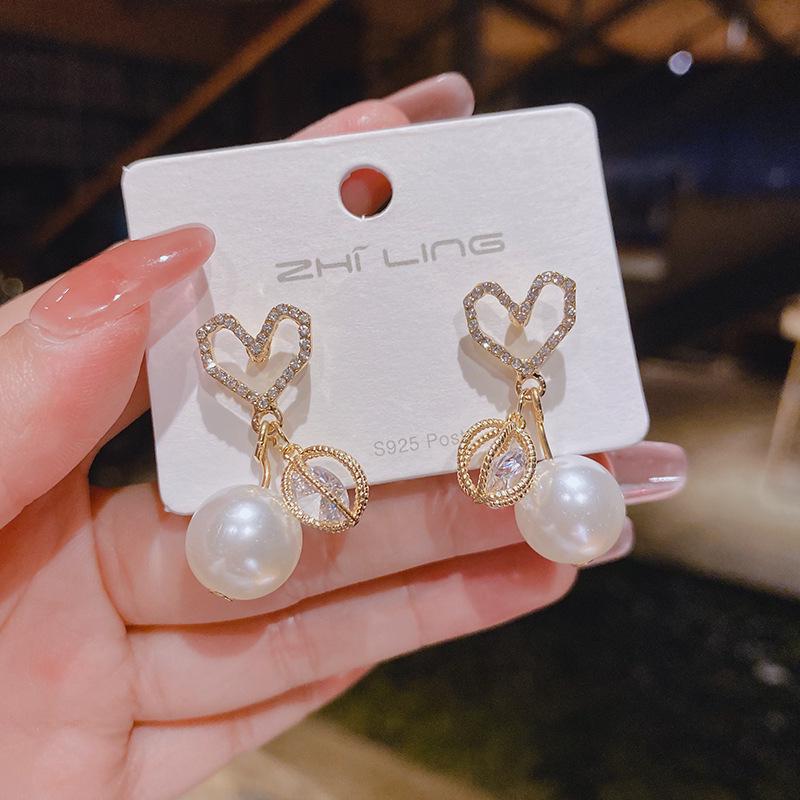 S925 Silver Heart Pearl Drop Earrings with Crystals 5B207 сплава