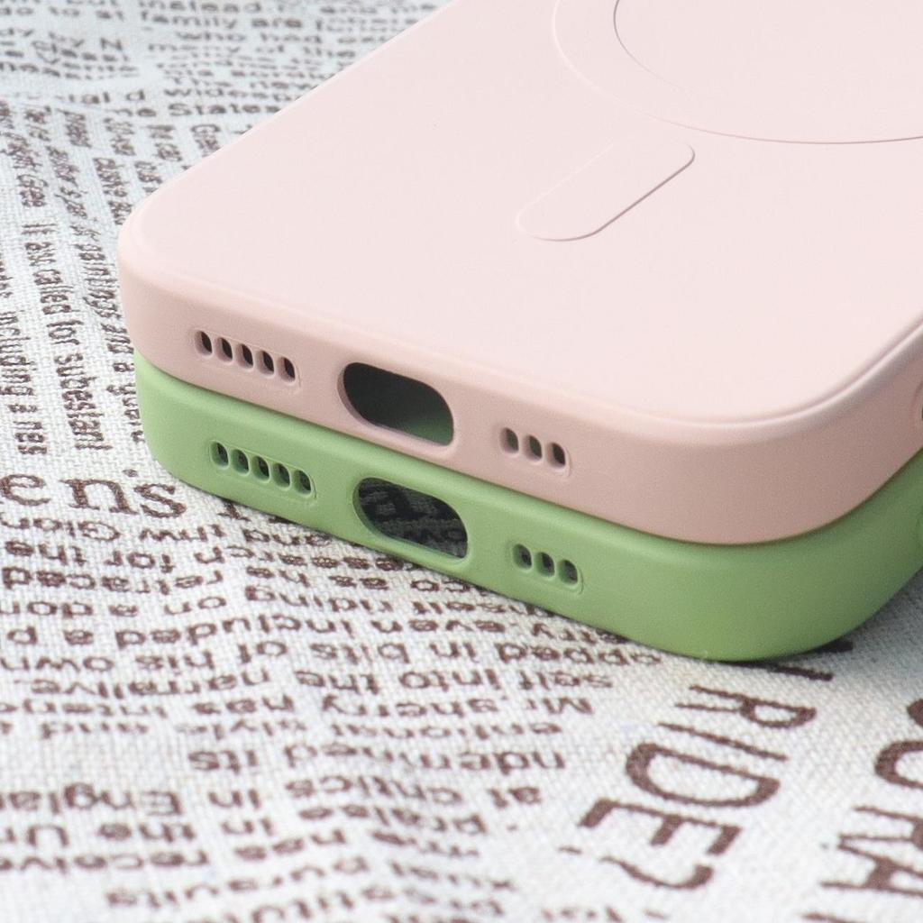 Silicone Case with MagSafe for iPhone 15 Pro Silicone Case purple