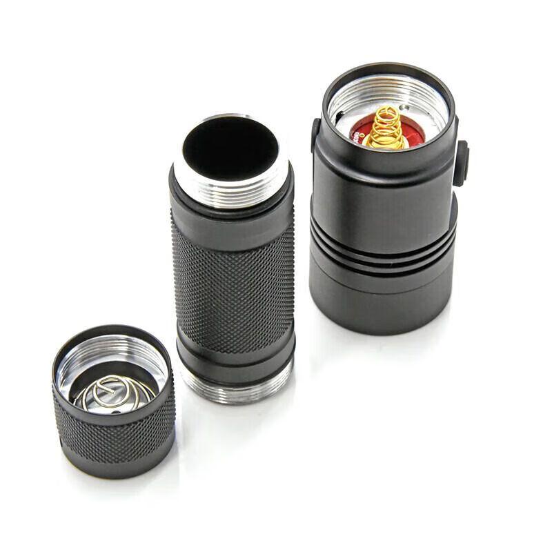 KUNJEK H621-002 10W USB Rechargeable Flashlight