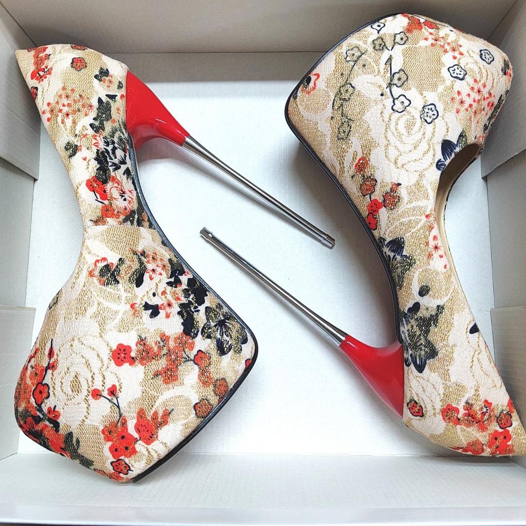 New 22cm Women's Shoes, Metal Iron Heel Large Size Fake Girl 30cm Thin Heel Lace Nightclub High Heels