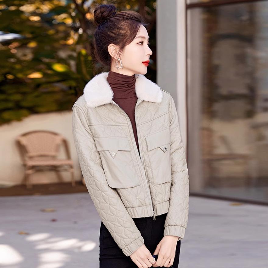 New winter velvet leather jacket women's short rhombus thickened warm fashion locomotive leather jacket jacket