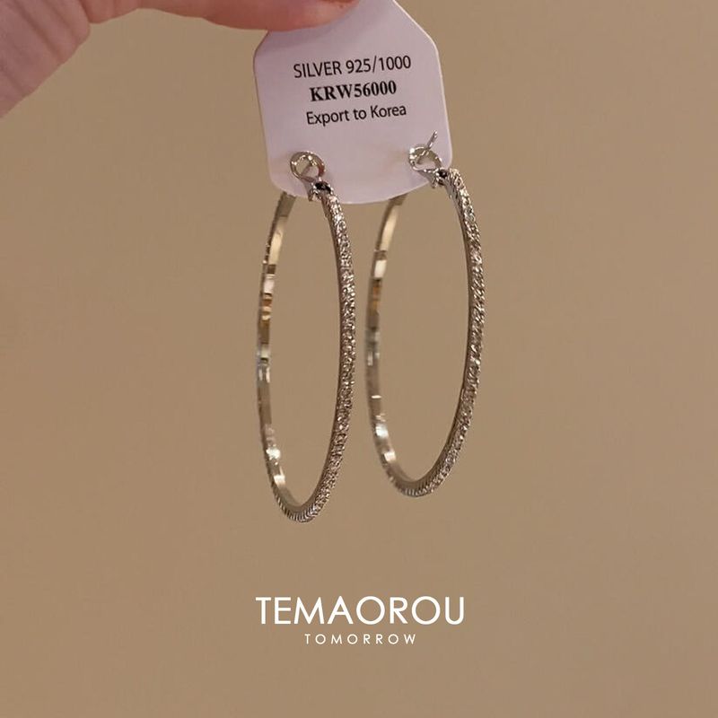 6.5cm Full Diamond Silver Oversized Hoop Earrings European and American Style Trendy Earrings for Round Faces Simple Accessories A Pair of Full Diamond Silver Hoop Earrings
