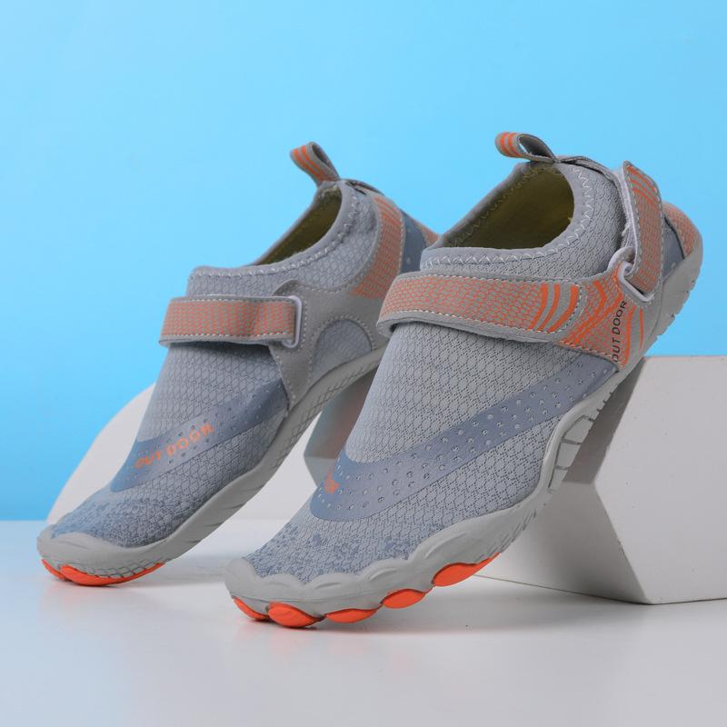 New Creek Tracking Shoes Men and Women Couples Large Size Breathable Outdoor Fitness Cycling Shoes Beach Wading Surfing Swimming Shoes