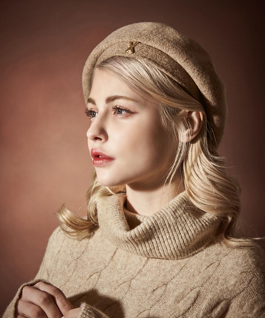 Bajal Studded Logo Wool Beret Beige