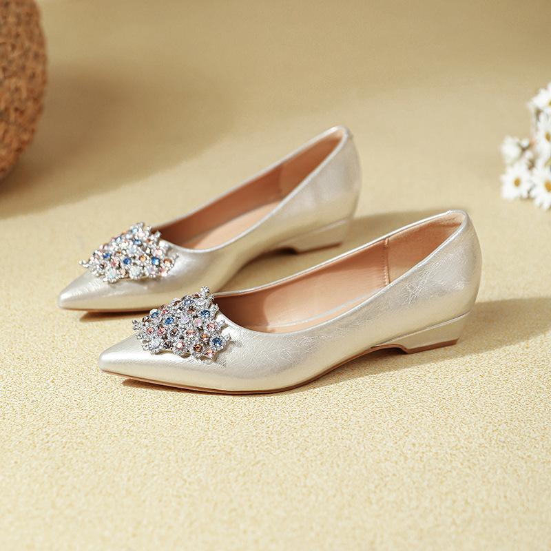 2025 new fashionable colored rhinestone pointed head shallow mouth single shoes women's thick heel soft leather not tired feet comfortable low