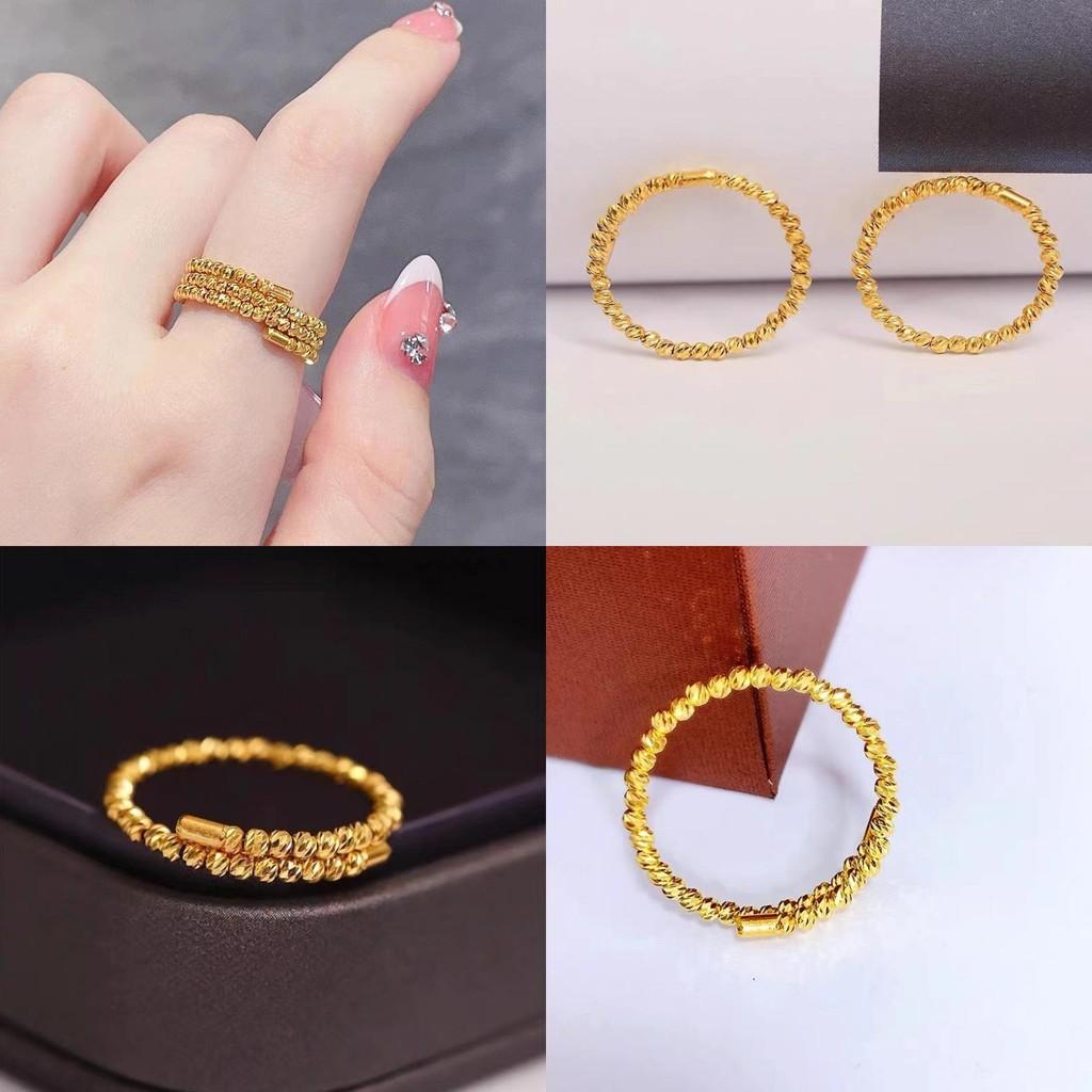 Shimmering Gold Plated Women's Ring With Flexible Design And Unique Geometric Disco Elements