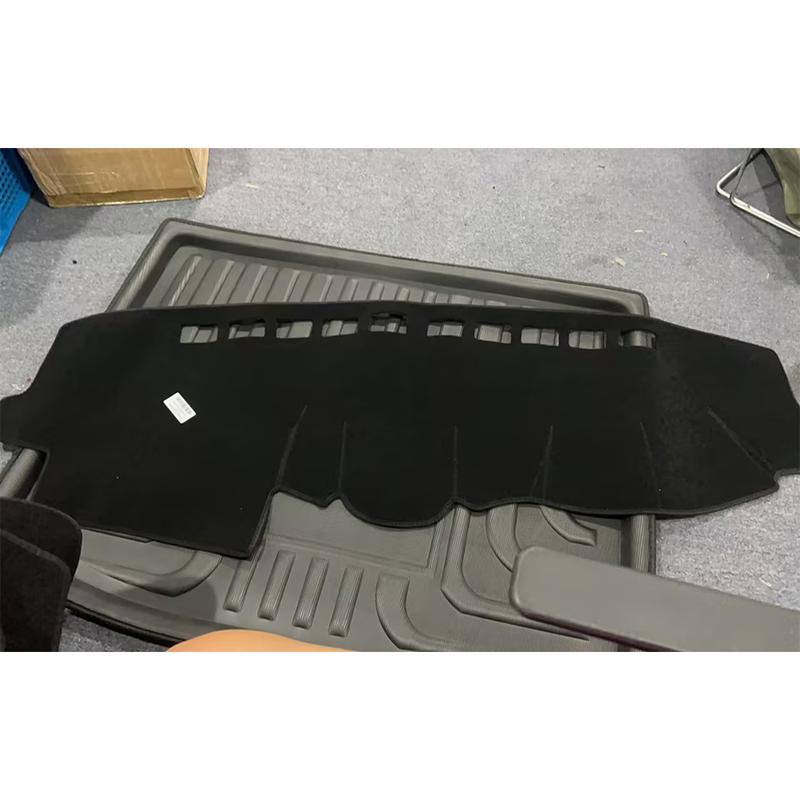 Dashboard Cover for Kia Sorento BL LX XS 2003~2010 2004 2005 Rug Liner Anti-Slip Mat Pad Sunshade Dashmat Protect Car Accessorie