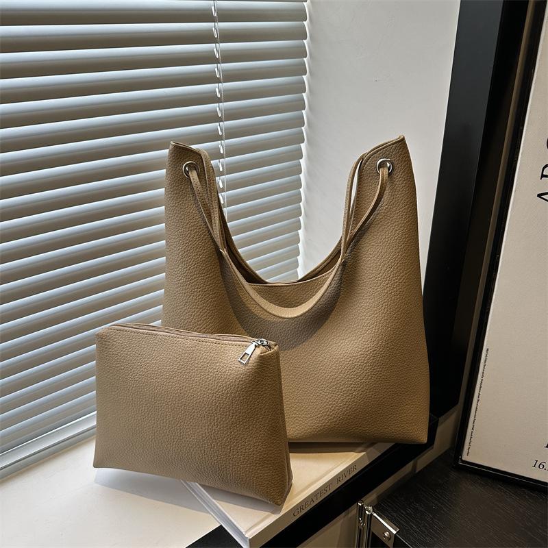 Premium Sense Retro Large Capacity Mother and Child Bag New Casual Versatile Shoulder Underarm Bag Tote Bag Women